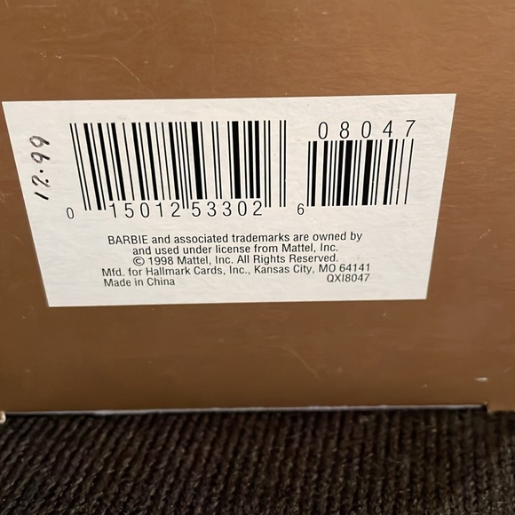 Vintage Hallmark Barbie Dream House Ornament 1999 - Picture 6 of 7